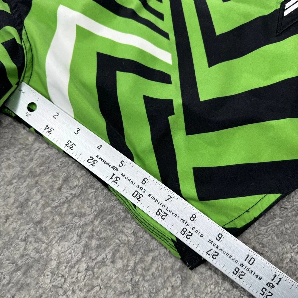 Maui and Sons Mens Size 36 Green Black Geometric Dazzle Board Shorts Swim Trunks